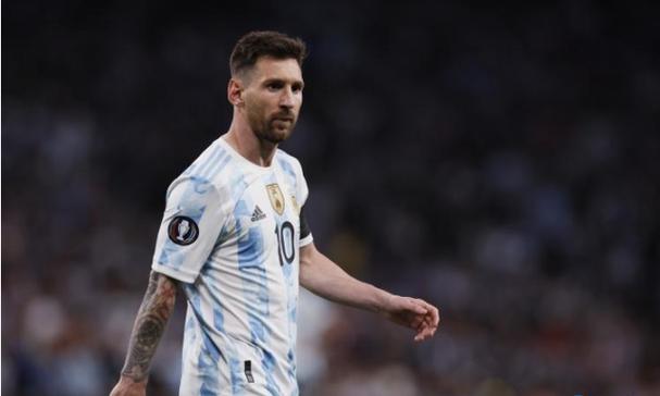 省委常委会召开会议  认真学习贯彻习近平总书记重要讲话精神  研究深化粤琼合作、推进自贸区建设等工作  黄坤明主持会议